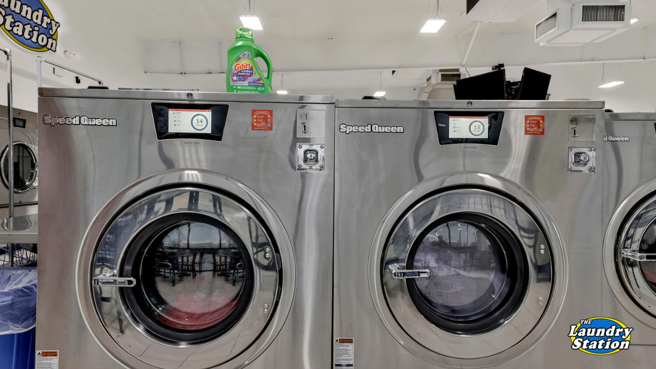 Laundromat within 2 Miles Radius 67218
