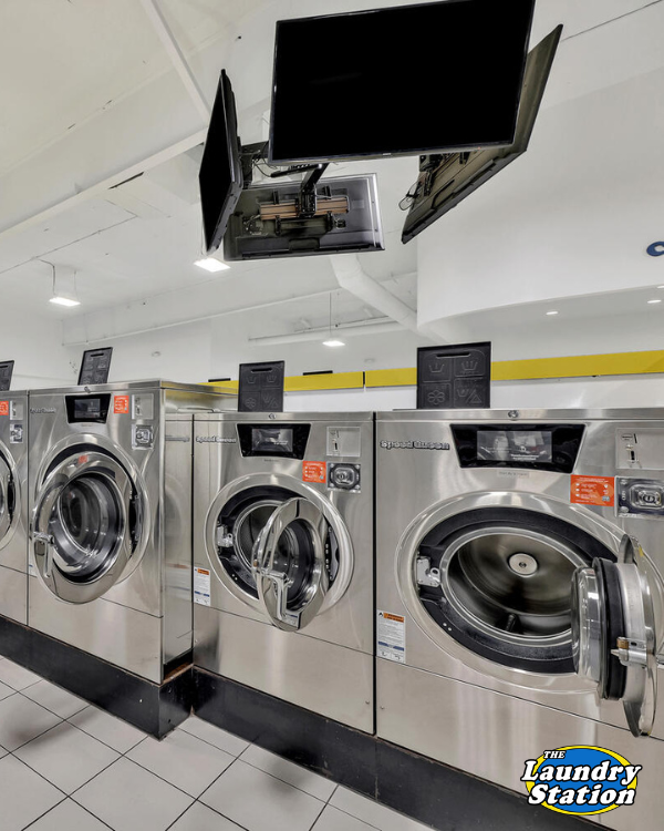 Professional Wash Dry Fold Drop Off Laundry near 67217